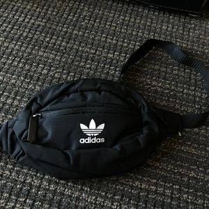 Adidas fanny pack